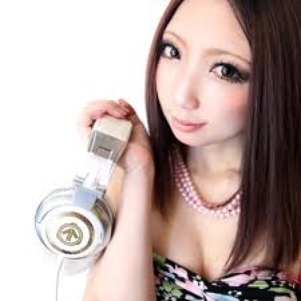 iFLYER: DJ RISA - DJ