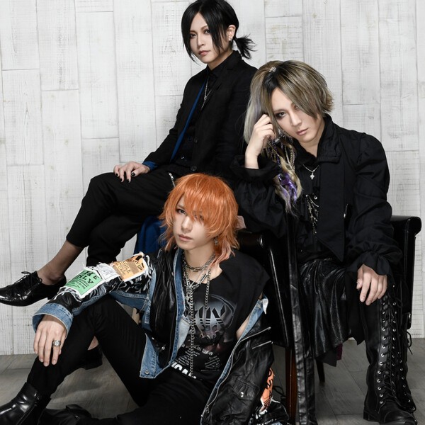 iFLYER: GOTCHAROCKA / About - BAND