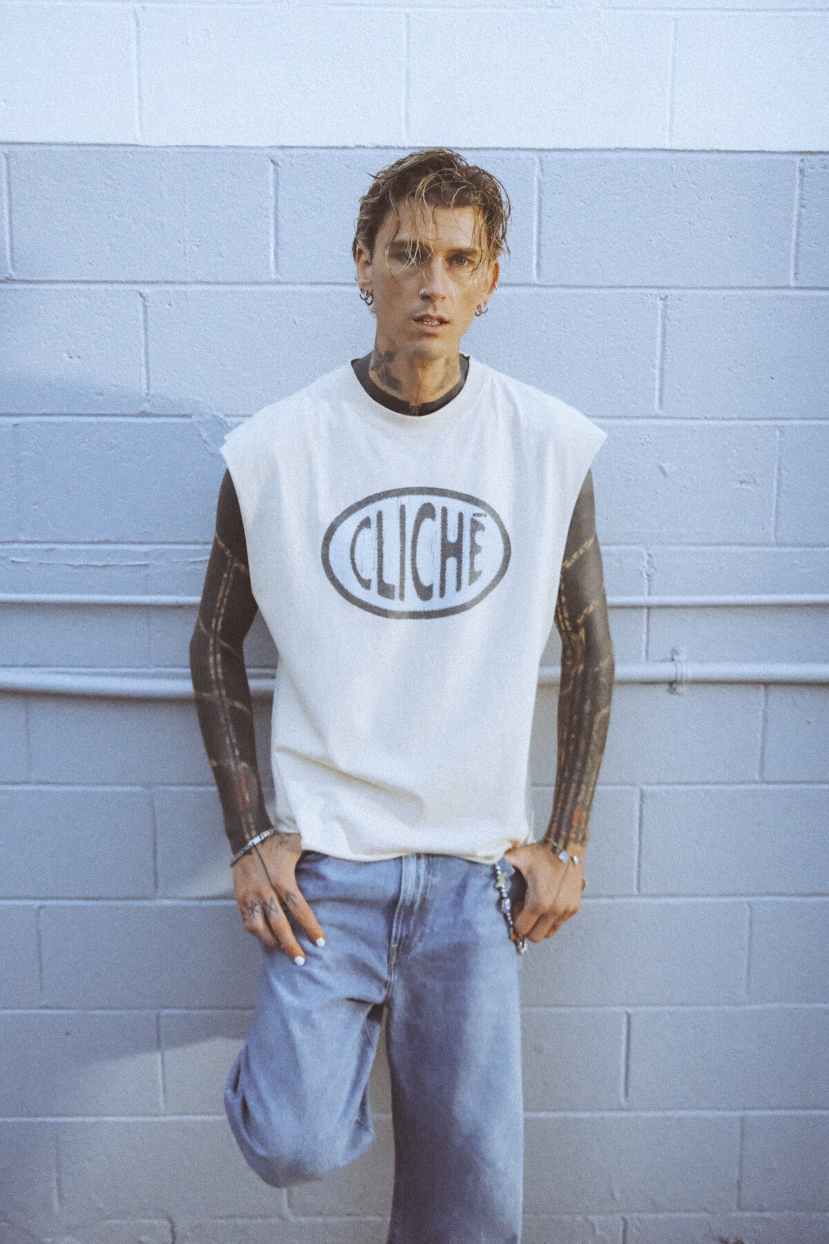 mgk アーティスト写真.jpg