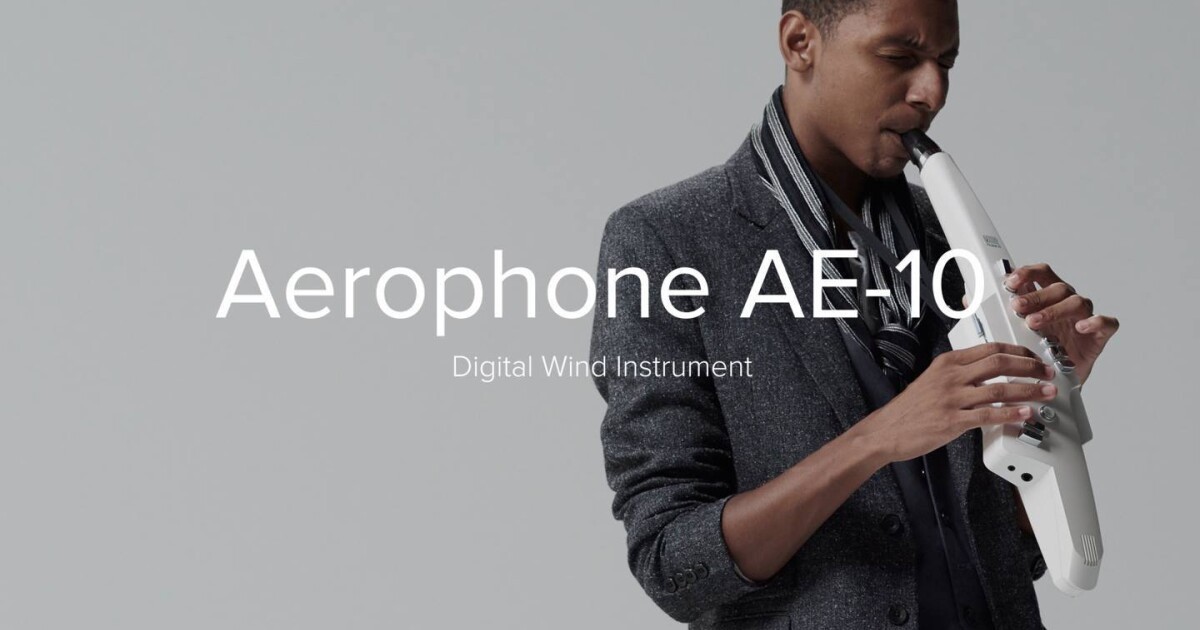Roland社がSF映画に出てきそうな未来型の特殊楽器「Aerophone AE-10