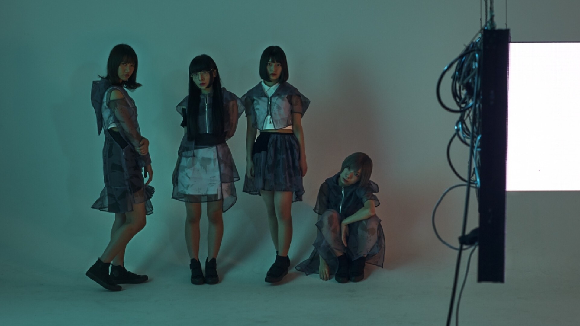 Maison book girl | iFLYER
