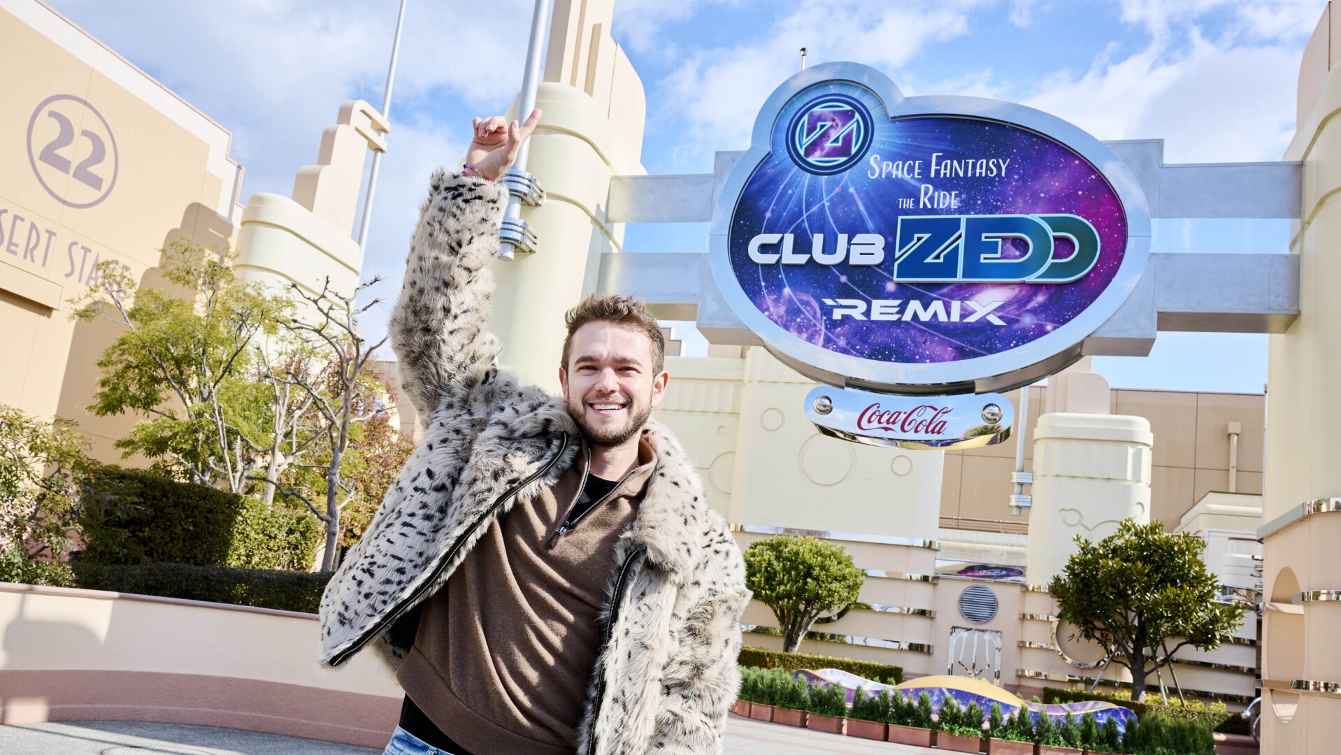 Zedd (ゼッド) 完全監修『スペース・ファンタジー・ザ・ライド ～CLUB