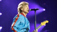 iFLYER: The Rolling Stones (ザ・ローリング・ストーンズ) とPaul Smith (ポール・スミス)  がコラボ、アルバム『HACKNEY DIAMONDS』の限定レコードとTシャツを販売