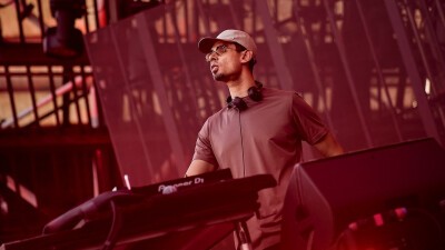 THE BLACK EYE PATCH スタジアムジャケット野村周平舐達麻平本蓮 iFLYER: ストリートで大人気のアパレル・ブランド