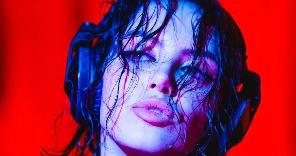 iFLYER: 人気急上昇中のテクノDJ/プデューサーSara Landry（サラ