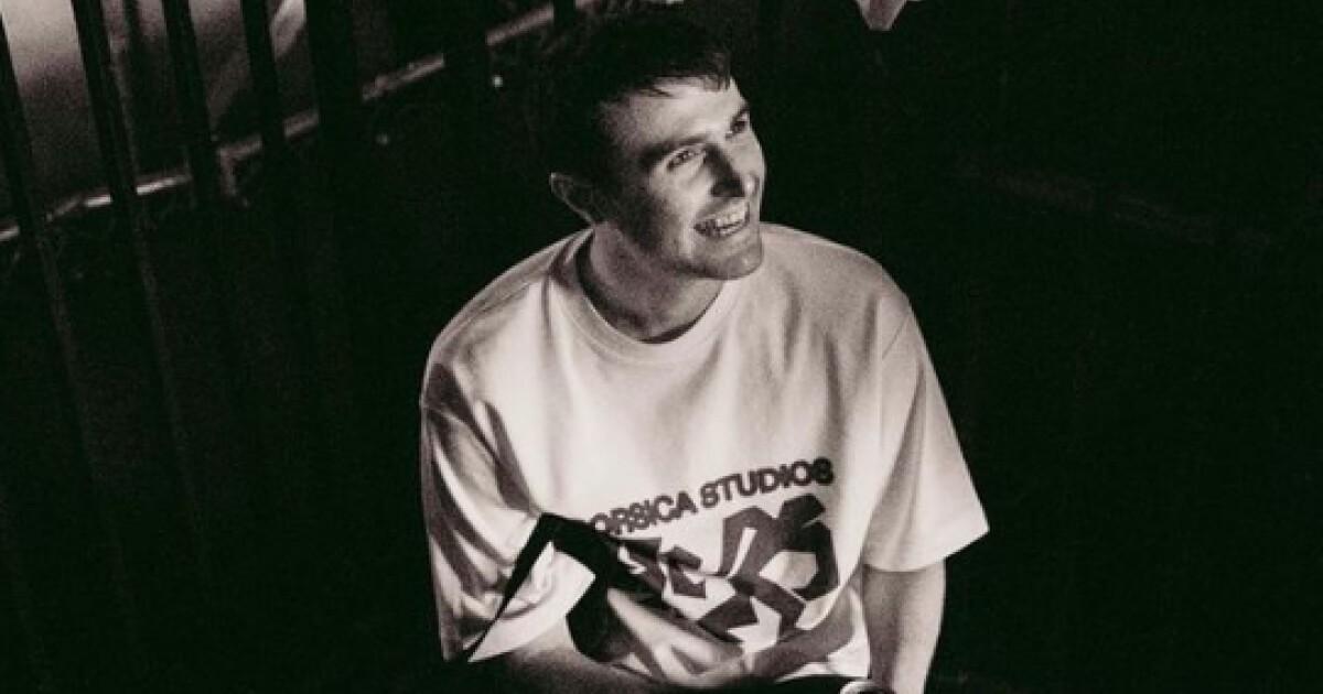 iFLYER: Fred again.. (フレッド・アゲイン) 、米・カリフォルニアの