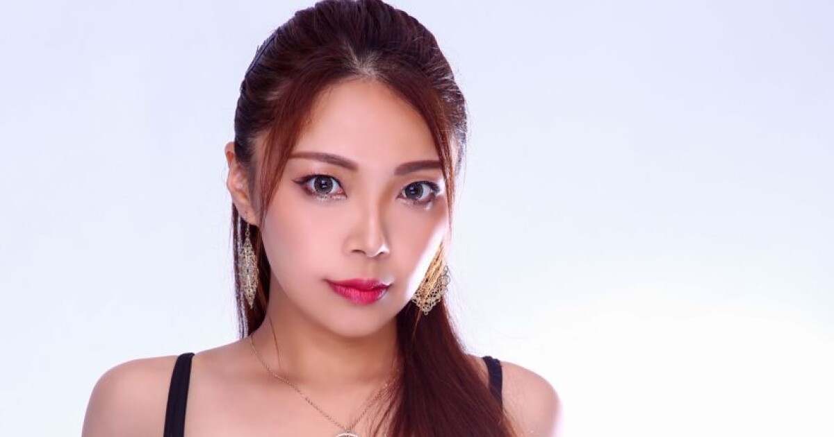 iFLYER: DJ YUMI / About - DJ