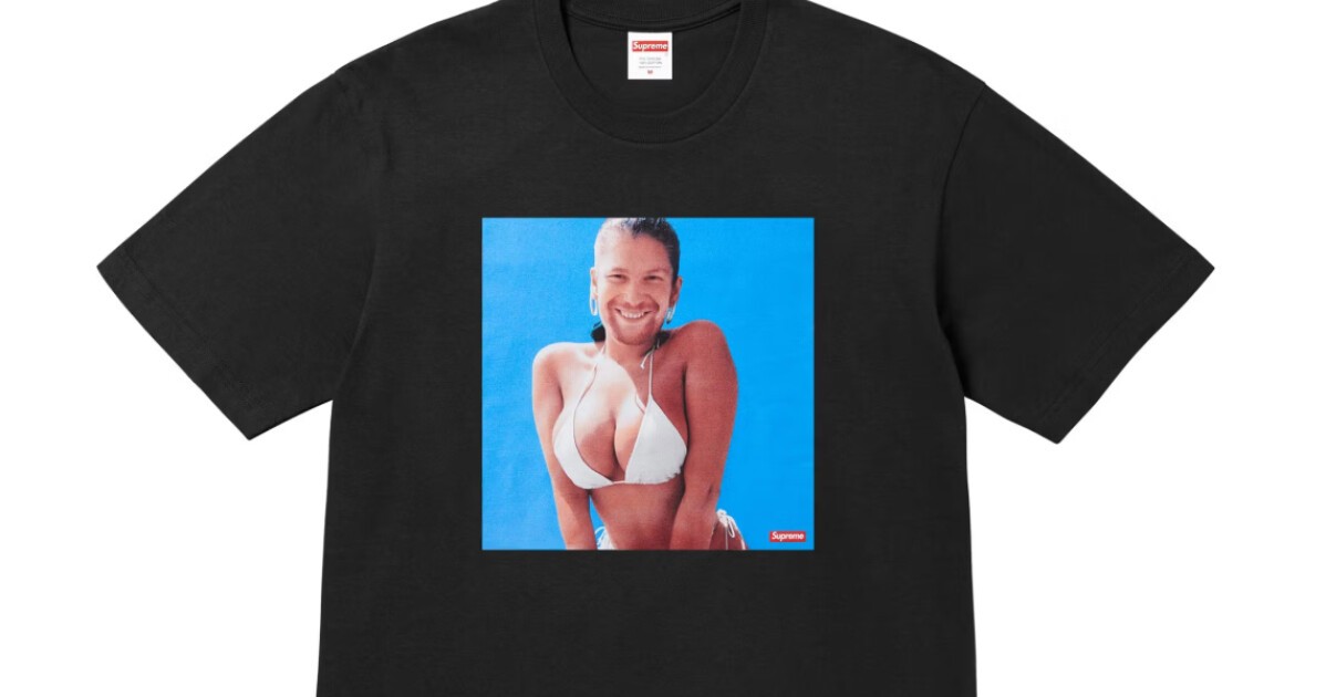 Supreme Tシャツセット（ビキニ&サックス） Supreme Tシャツセット（ビキニ&サックス） 210.jpg