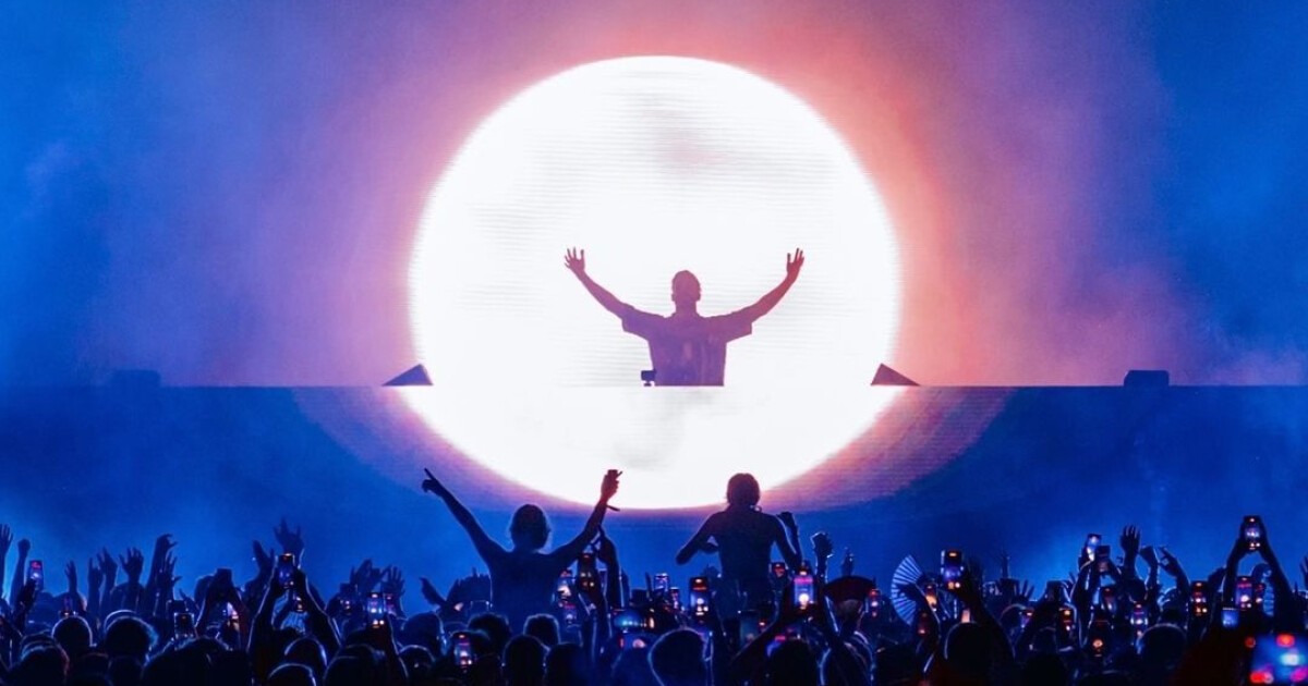 iFLYER: Skrillex [スクリレックス] - DJ