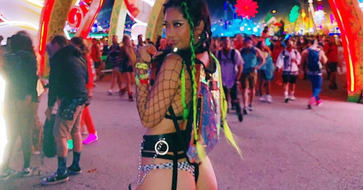 Edc Las Vegas 写真で見る 本場アメリカのフェスコーデ特集 現場レポート動画アリ Iflyer