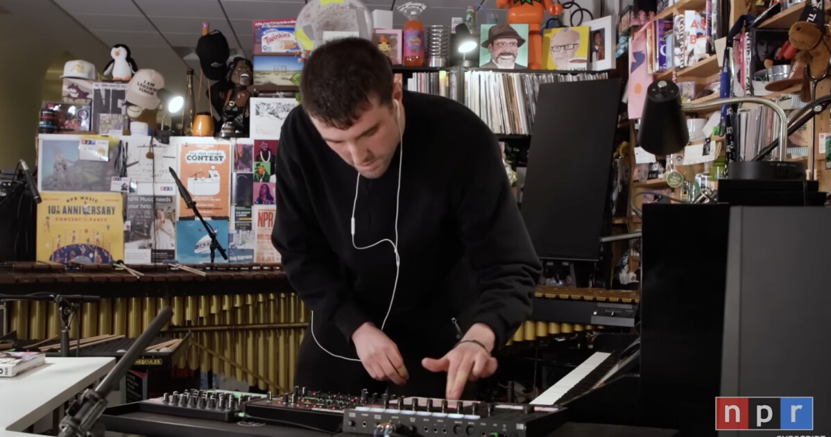 Fred Again.　直筆サイン入り写真　　フレッド アゲイン Fred Again. 直筆サイン入り写真 フレッド アゲイン Fred Again