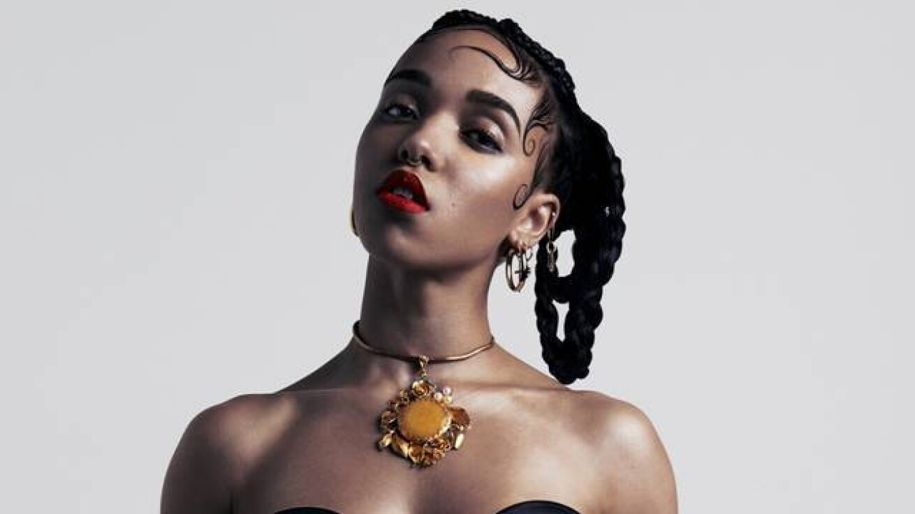 新品 7インチレコード FKA twigs x Inc. iFLYER: FKA twigsが新曲「Figure 8」を公開