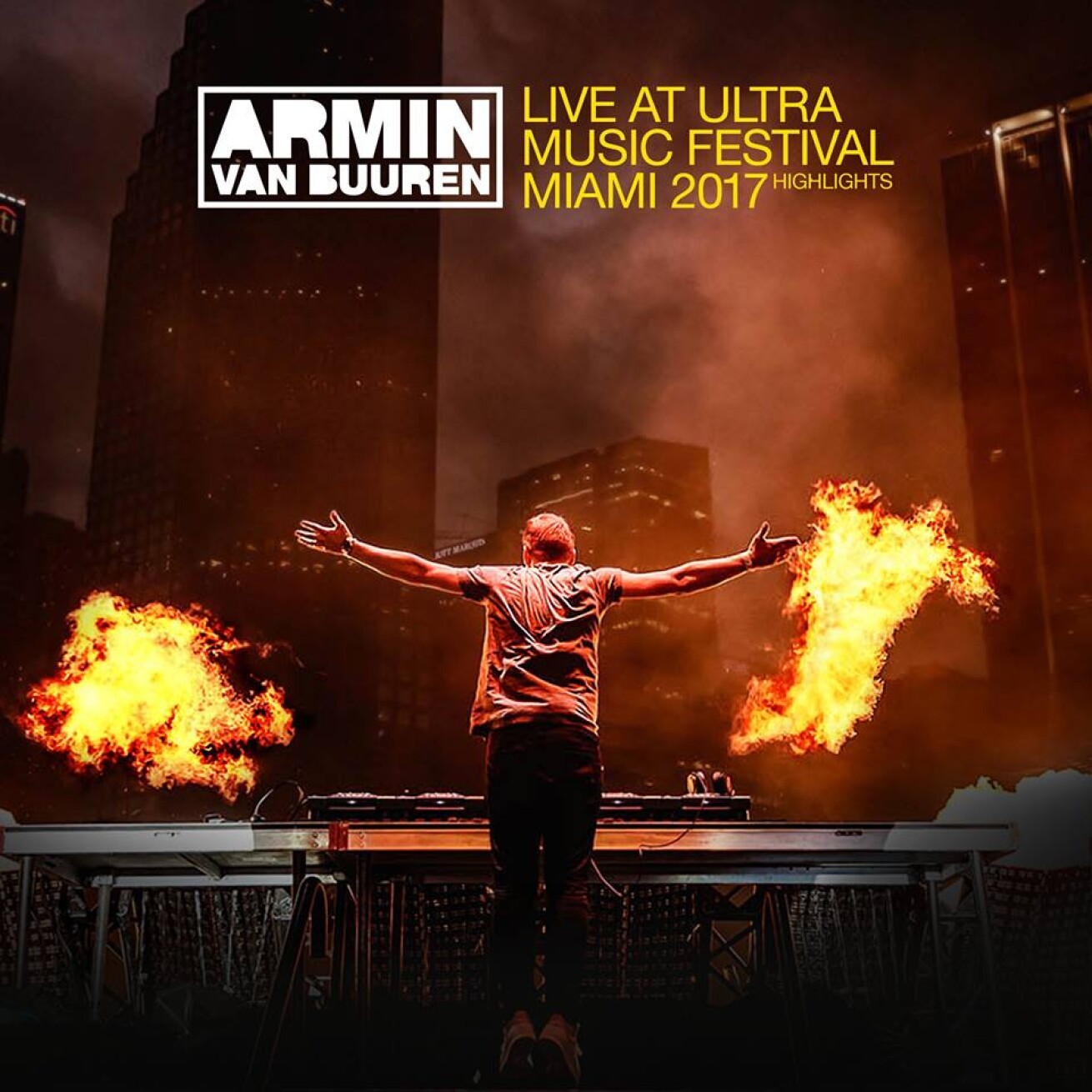 iFLYER: ULTRA史上初の試み！Armin Van BuurenがUMF2017のライブ