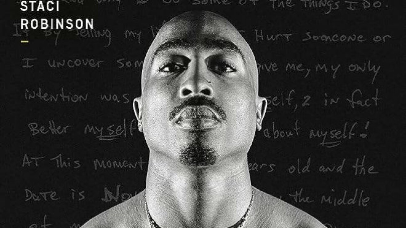 iFLYER: 25歳の若さで銃殺されたHIP HOP界のレジェンド 2PAC (トゥーパック) 初のbiography (伝記)  が2023年10月26日に出版決定