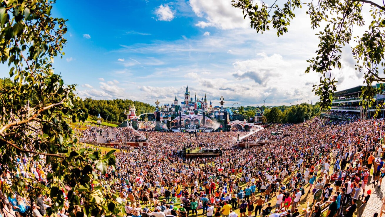 iFLYER: 来月ベルギーで開催されるビッグフェス「Tomorrowland 2024