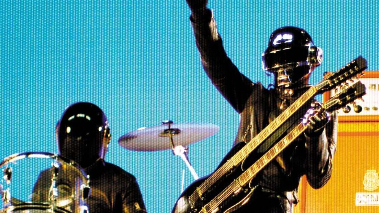 iFLYER: Daft Punk (ダフト・パンク) メンバーThomas Bangalter