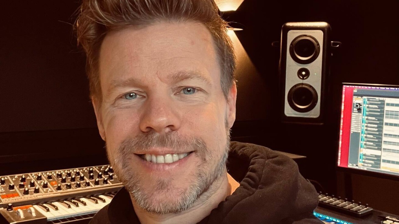iFLYER: Ferry Corsten (フェリー・ コーステン) の別名義System F