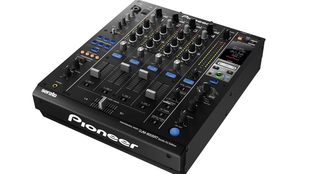 iFLYER: パイオニア「Serato DJ」専用フルデジタルDJミキサー “DJM