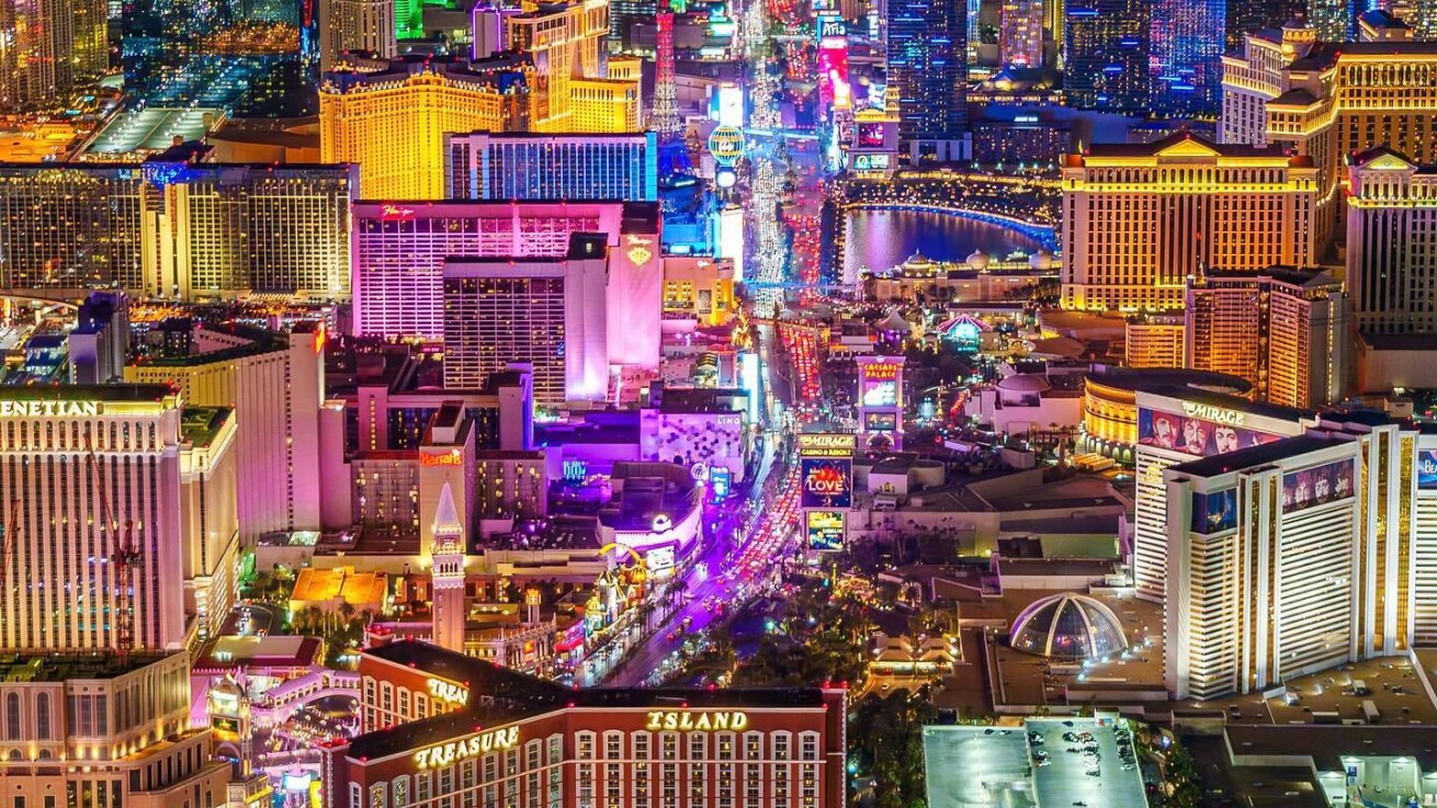 iFLYER: 【EDC Las Vegas 2026】交通渋滞関係なし！ストリップ〜EDC