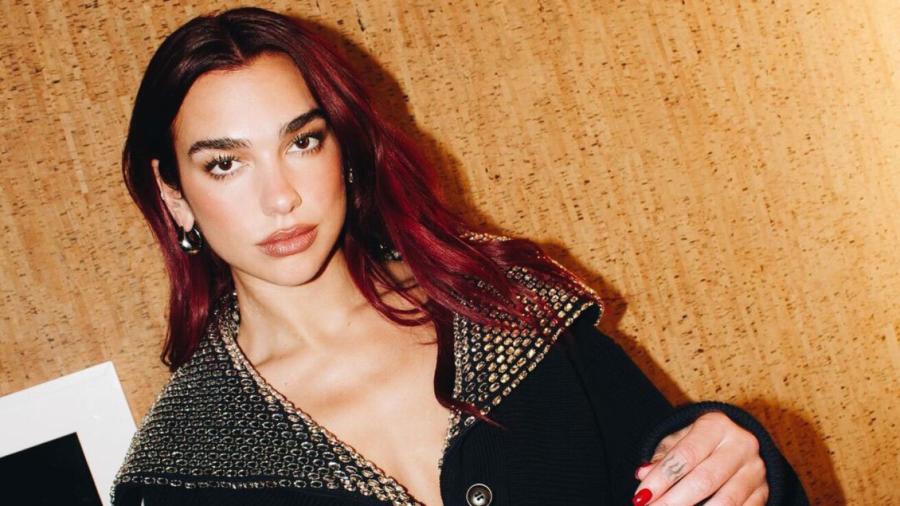 Dua Lipa デュア・リパ 直筆サイン写真 Dua Lipa デュア・リパ 直筆