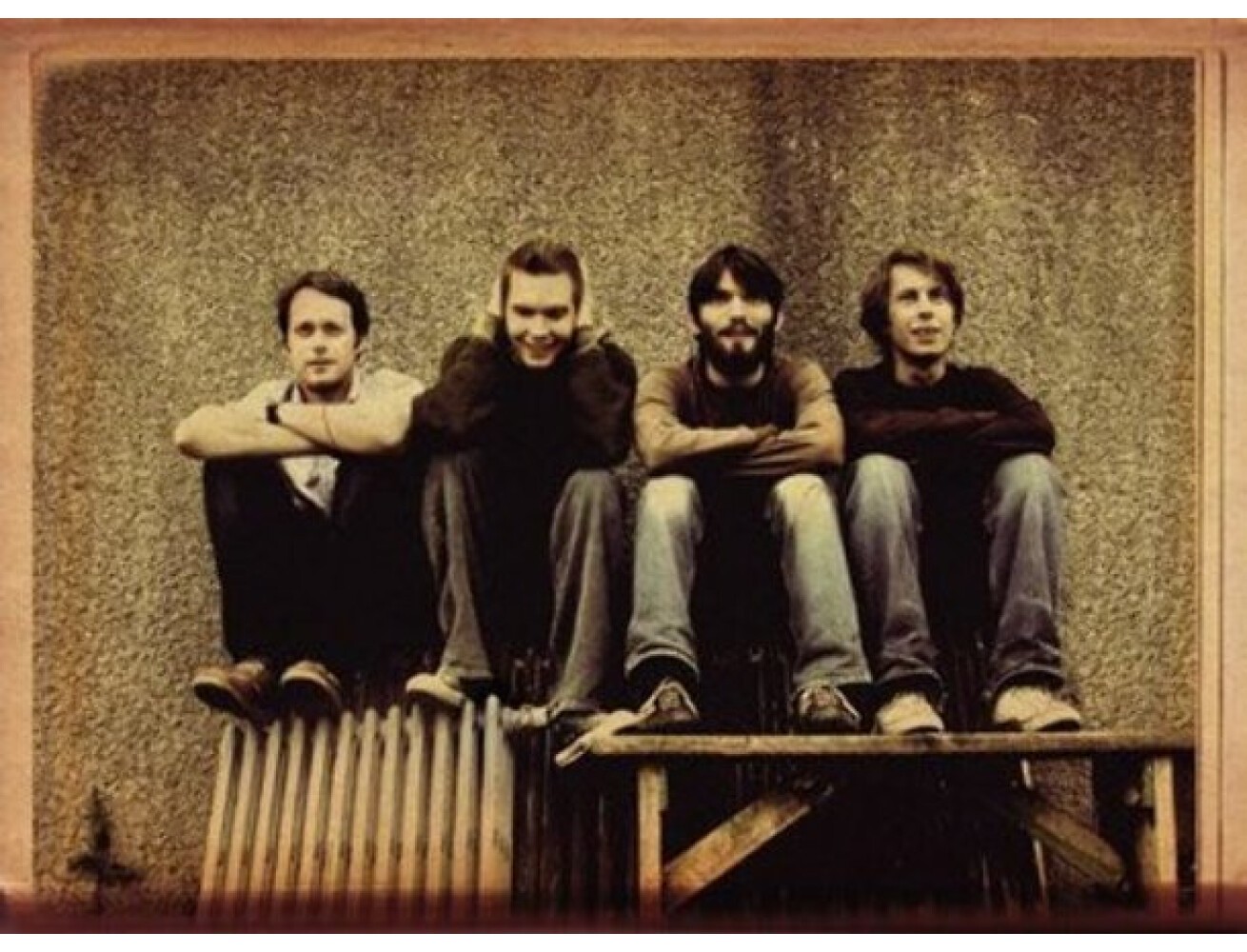 iFLYER: アンビエント・ポストロック：『シガー・ロスの世にも